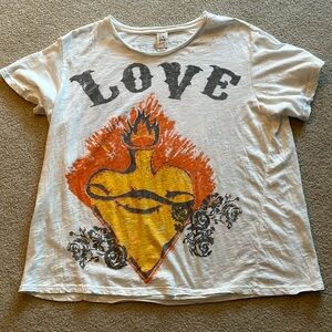 MAGNOLIA PEARL ~ LOVE tee